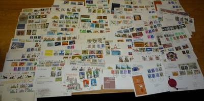 (Ref: T632) GREAT BRITAIN ILLUSTRATED FIRST DAY COVER ACCUMULATION - Click Image to Close
